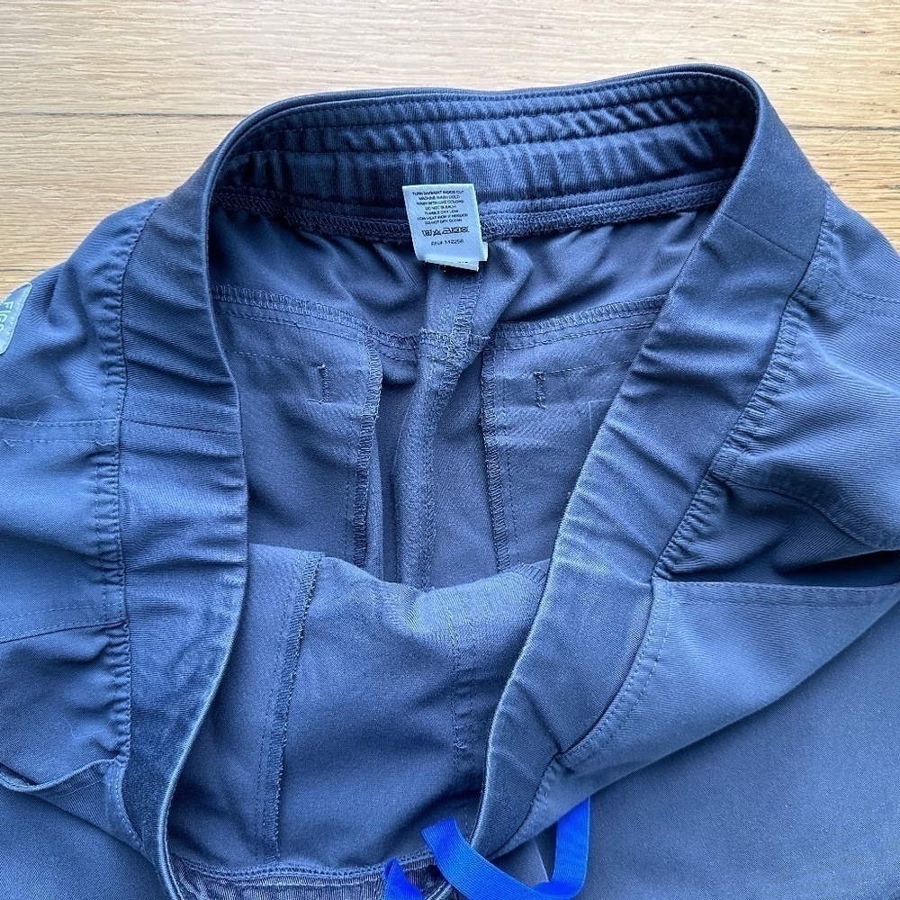 FIGS PantsMens Large Livingston Basic Scrub Technical Collection Gray - Picture 8 of 12